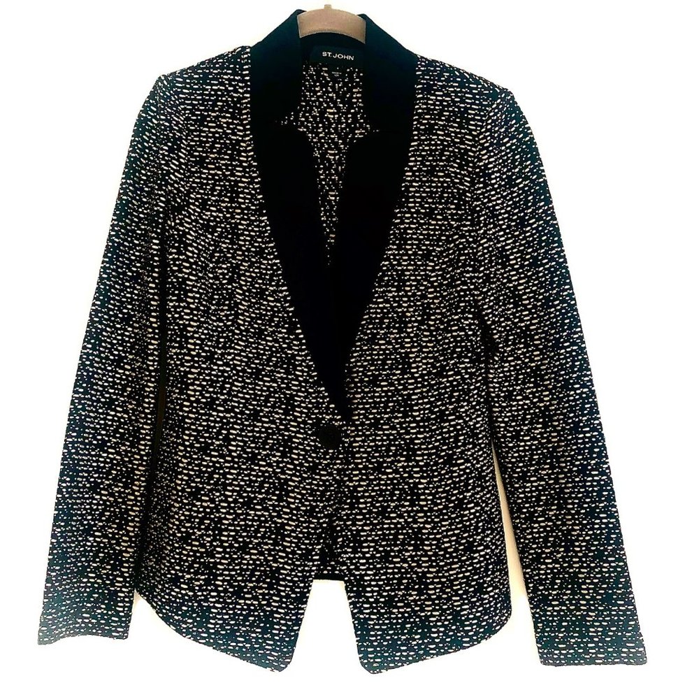 St. John Tweed Knit Jacket / Blazer Size 4
